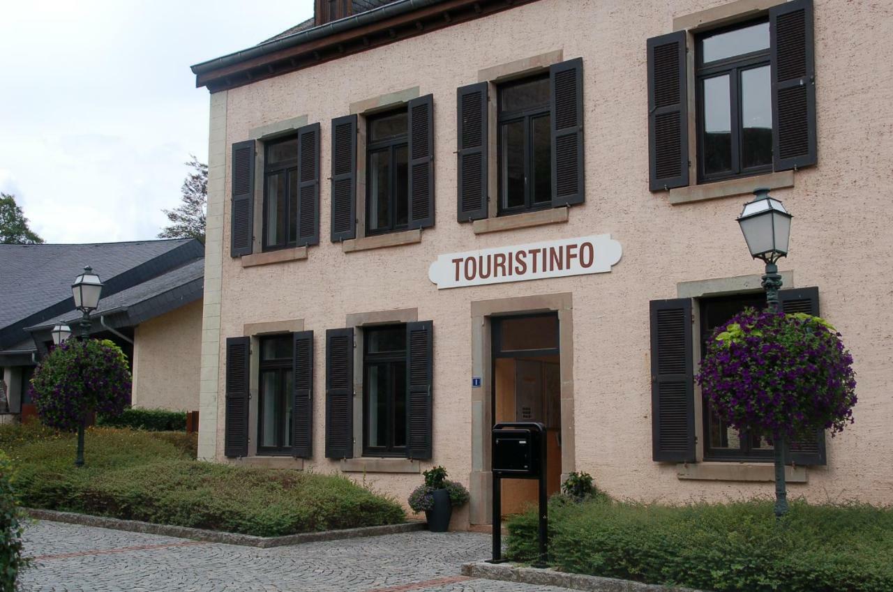 Peitche Lauer Hotel Useldange Exterior foto